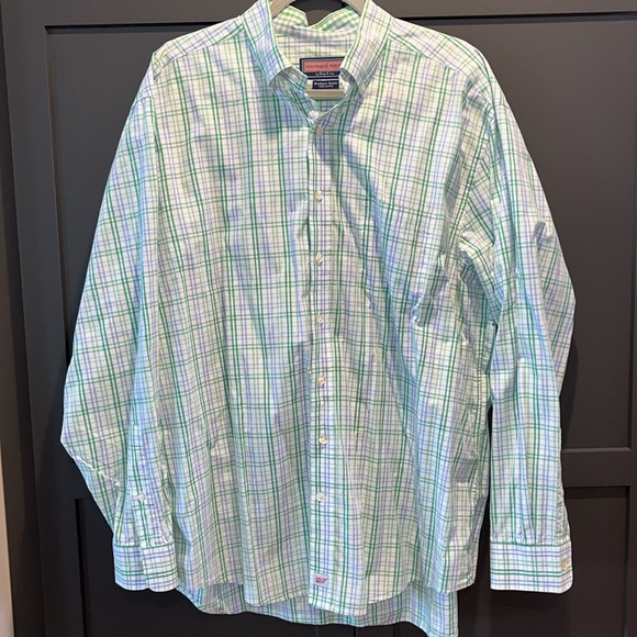 Vineyard Vines Men’s Plaid 100% Cotton Murray Shirt - Picture 2 of 4